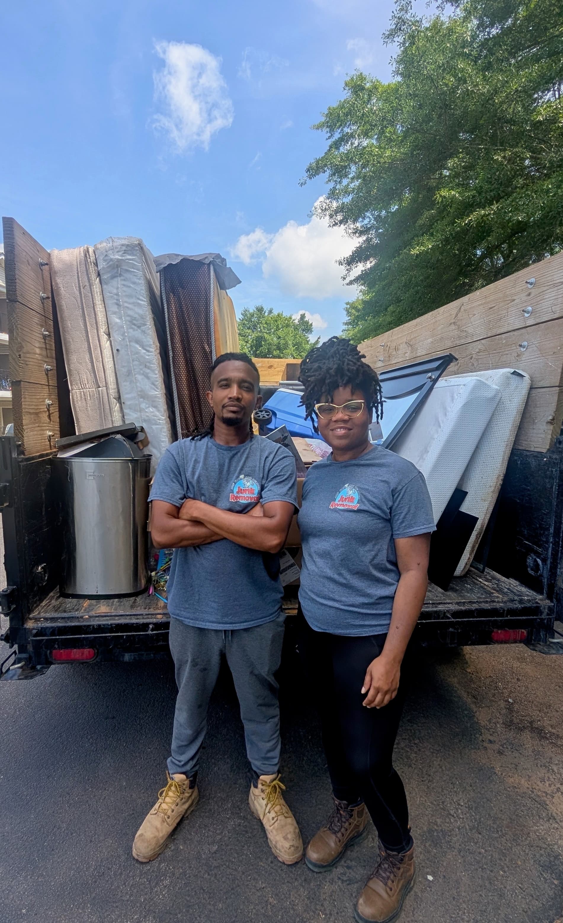 Jacorie and Felicia, owners of J&F Haul and Deliver